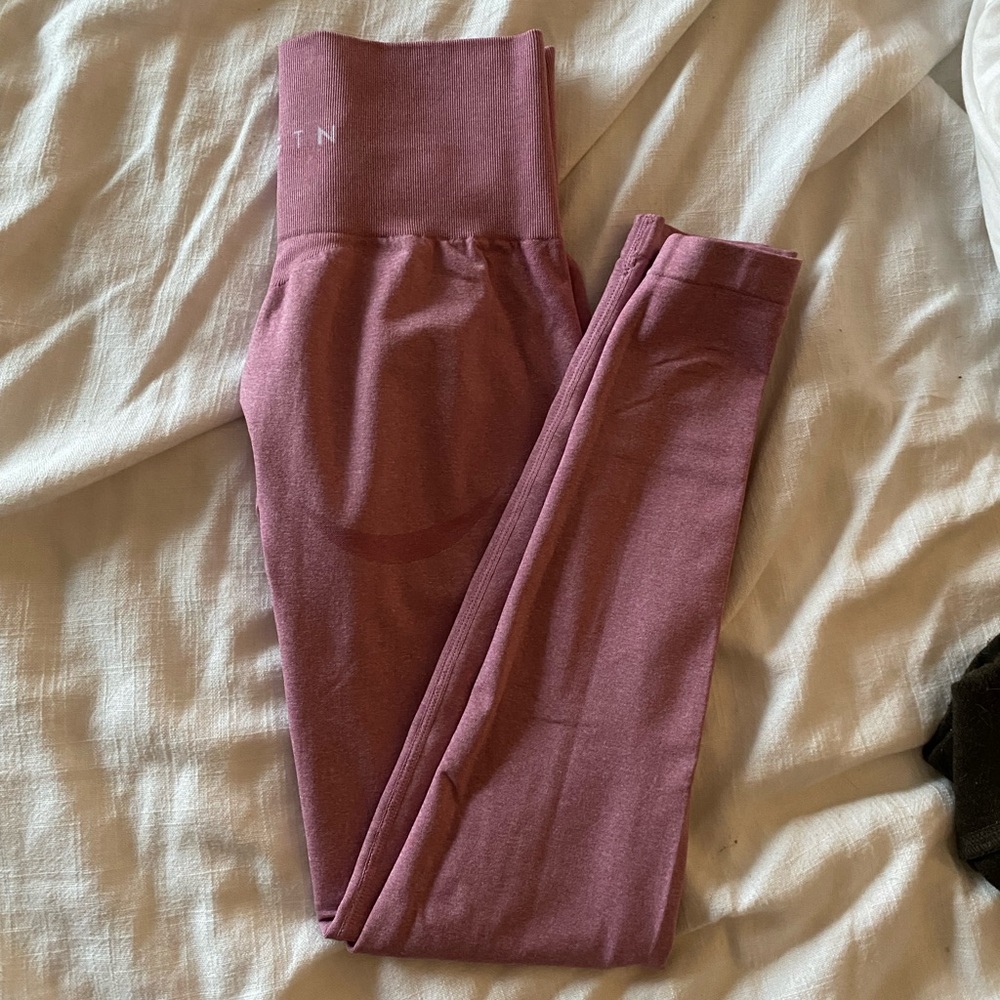 NVGTN Leggings